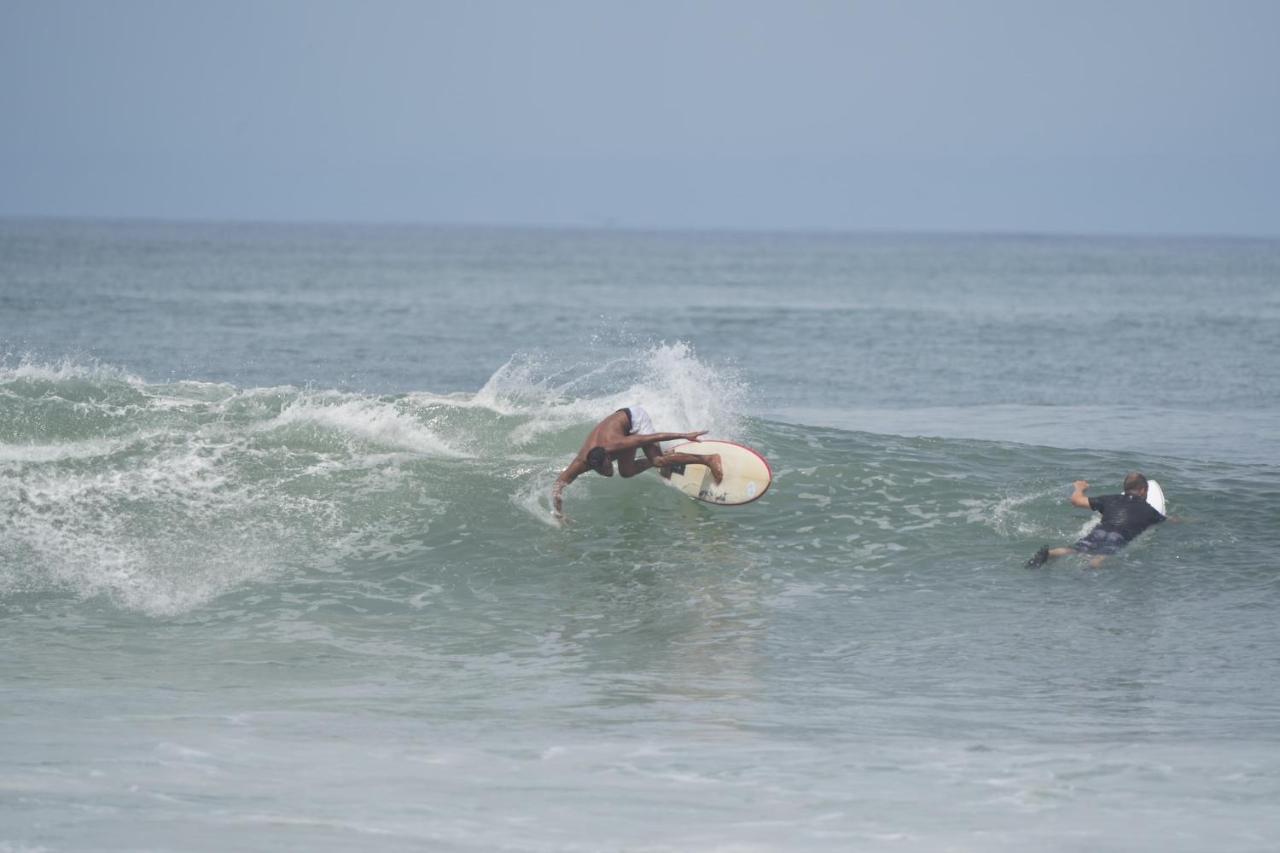 Surfers Villa Medewi Jembrana Eksteriør billede