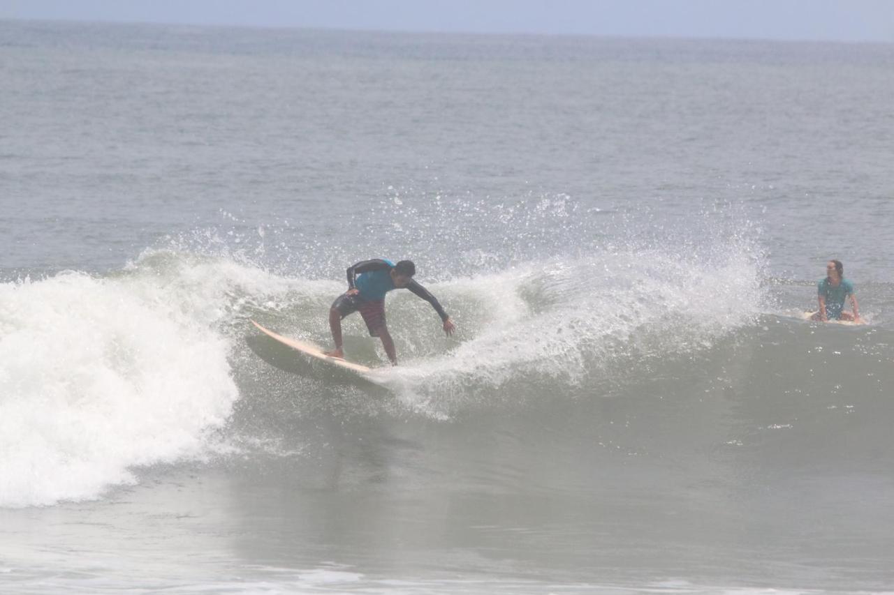 Surfers Villa Medewi Jembrana Eksteriør billede